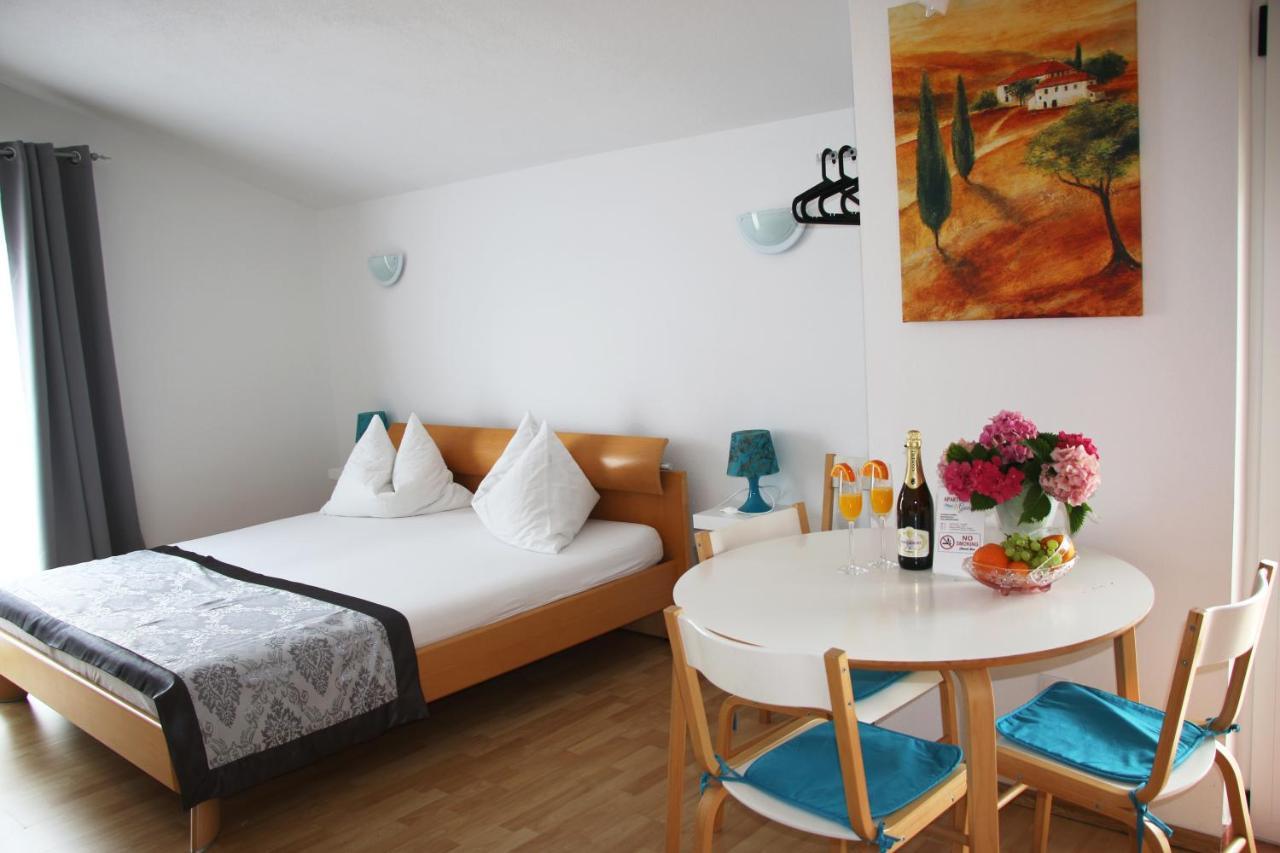 Apartments Gavric Трогир Экстерьер фото