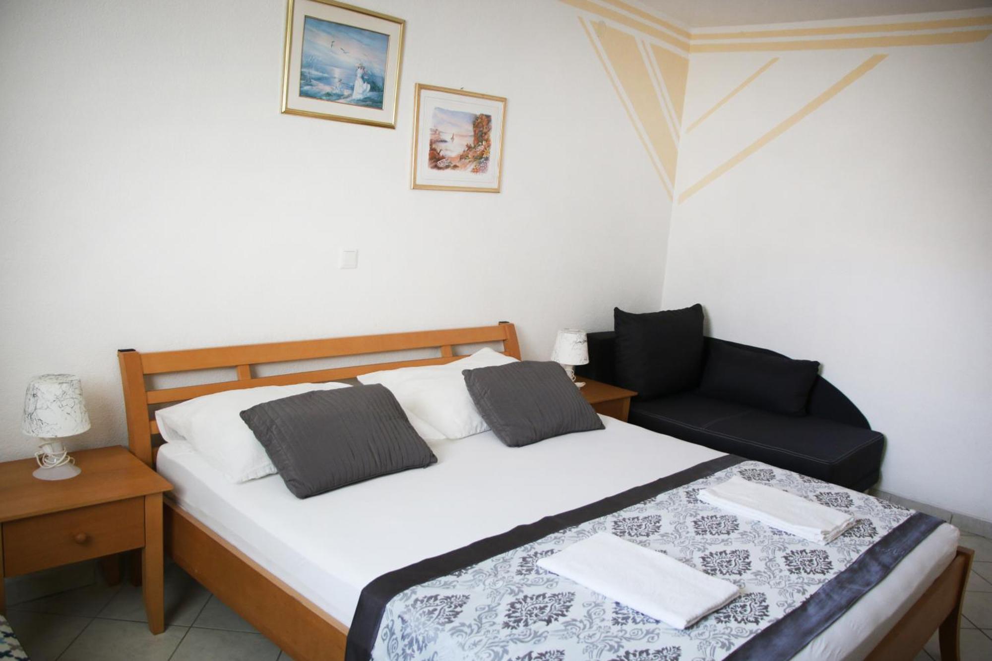 Apartments Gavric Трогир Экстерьер фото